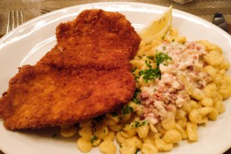 Schnitzel met spatzle