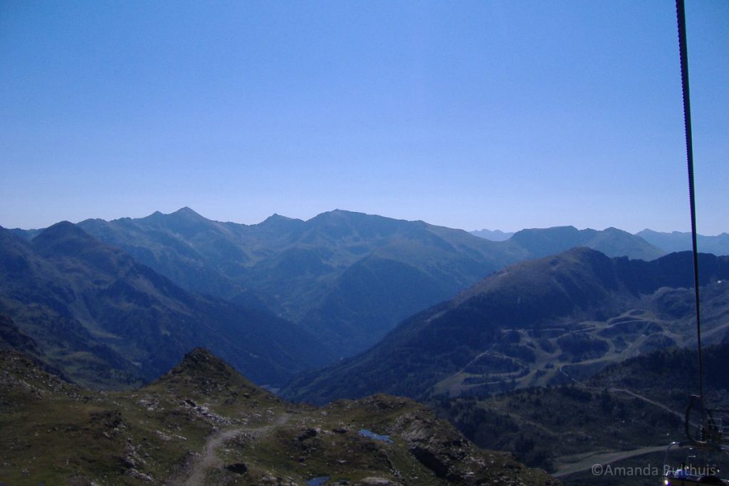 Uitzicht over bergen Andorra
