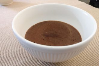 Chocolademousse zonder room en in