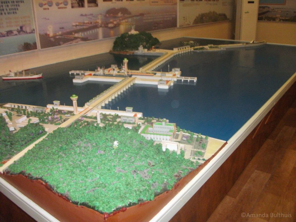 Maquette van de West Sea Barrage