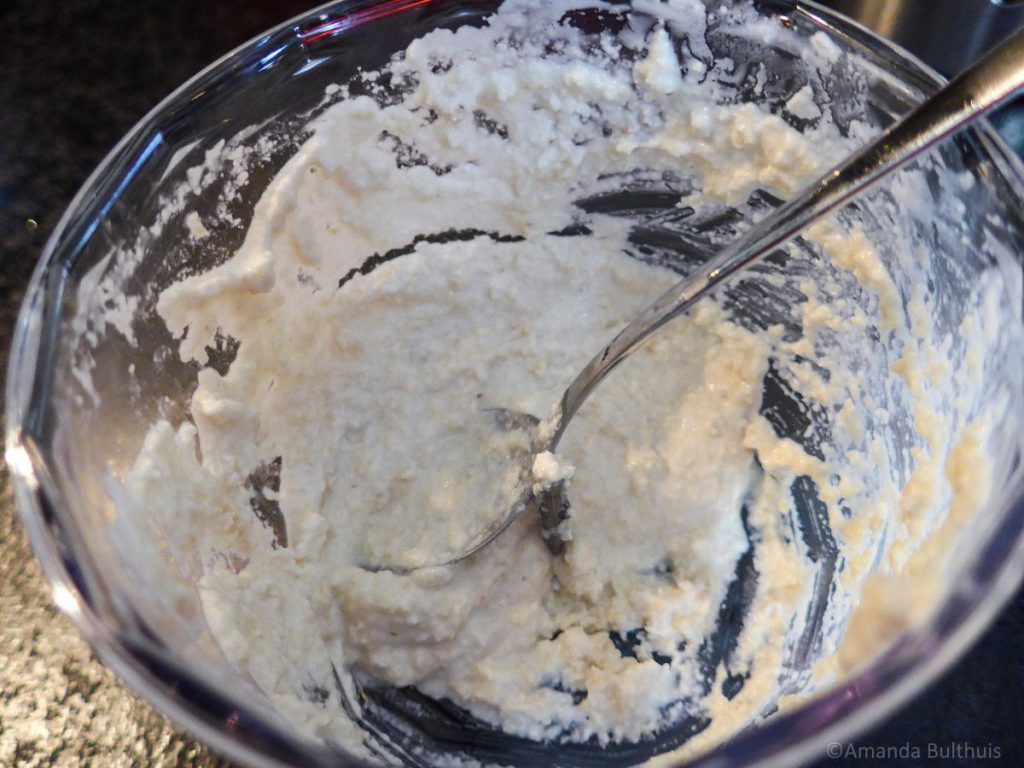 Vegan sour cream