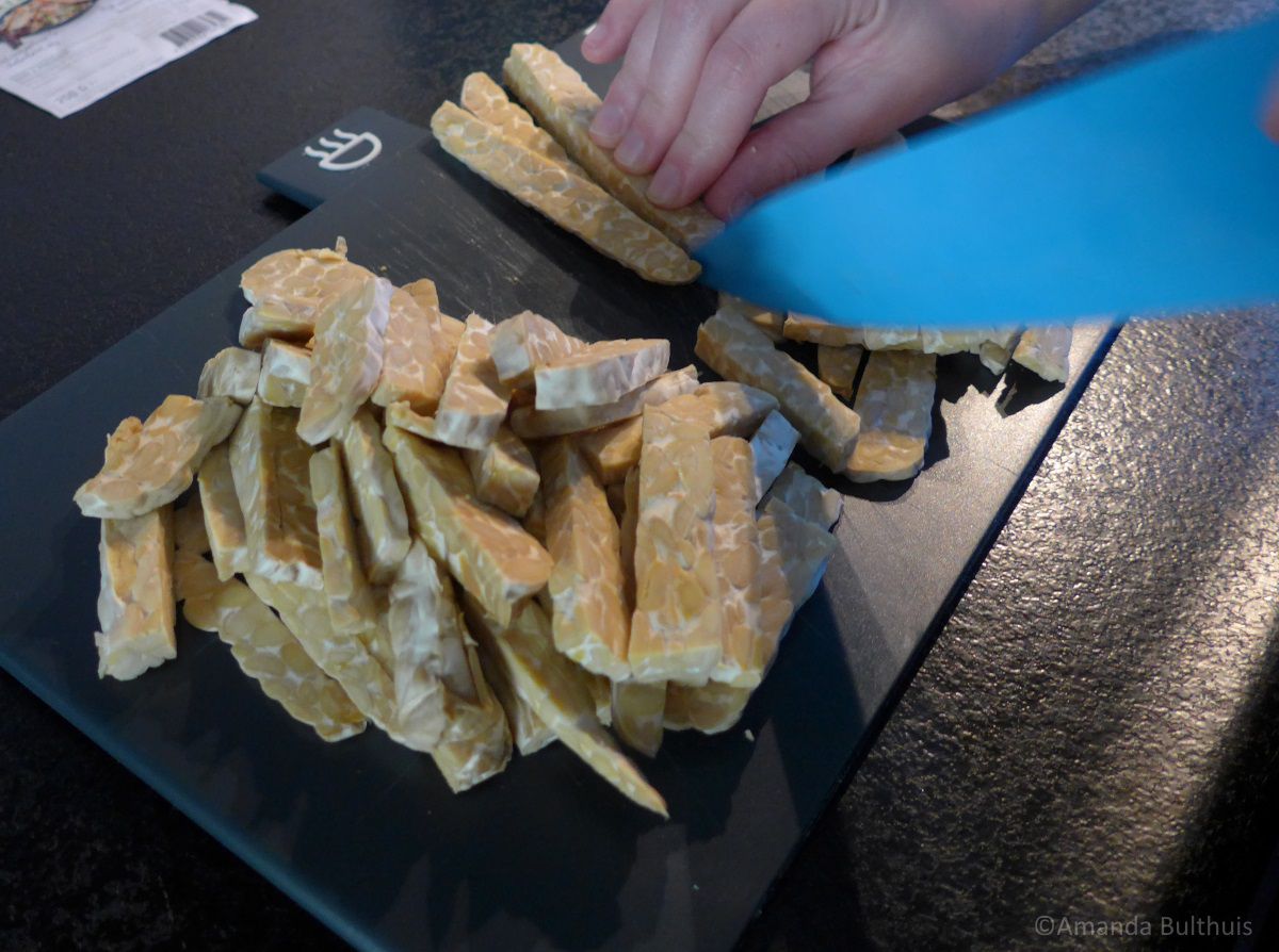 Zelf vegetarische shoarma maken met tempeh Keukenneusje