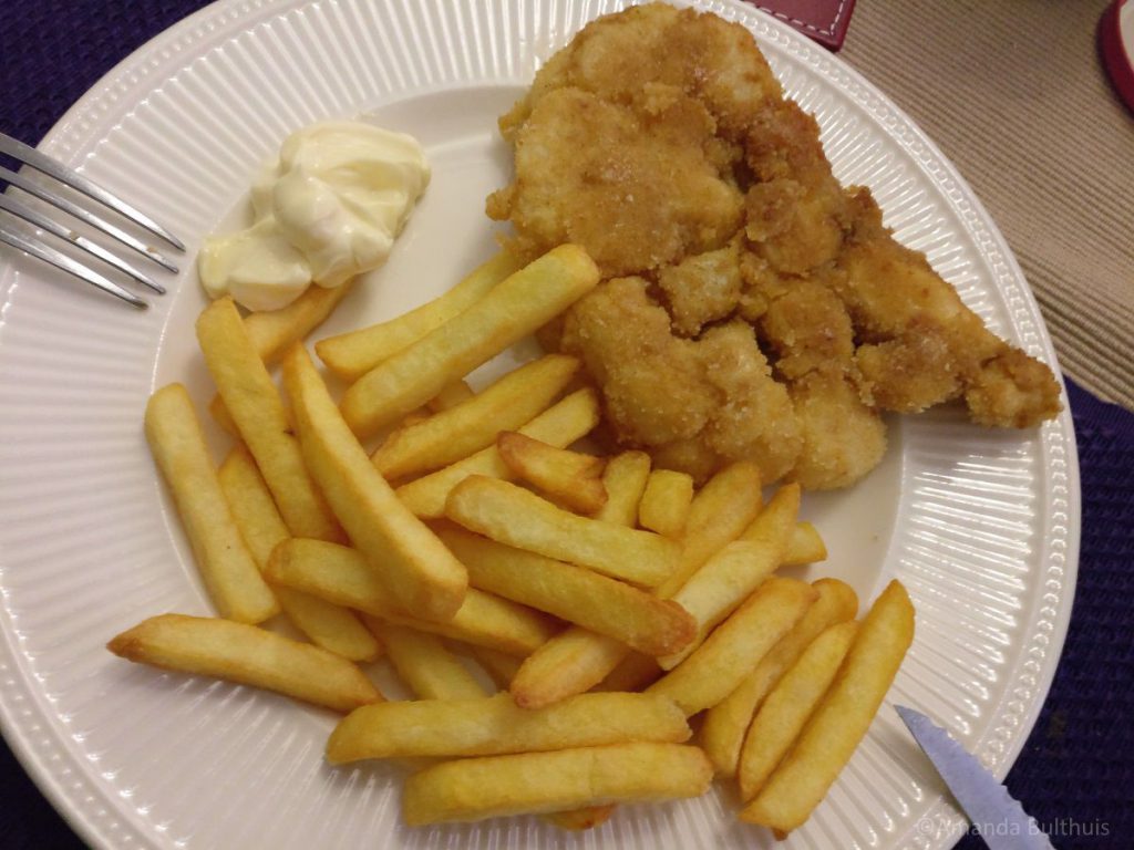 Bloemkool schnitzel met friet