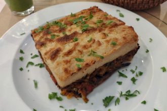 Vegan moussaka, Mama Tierra, Athene