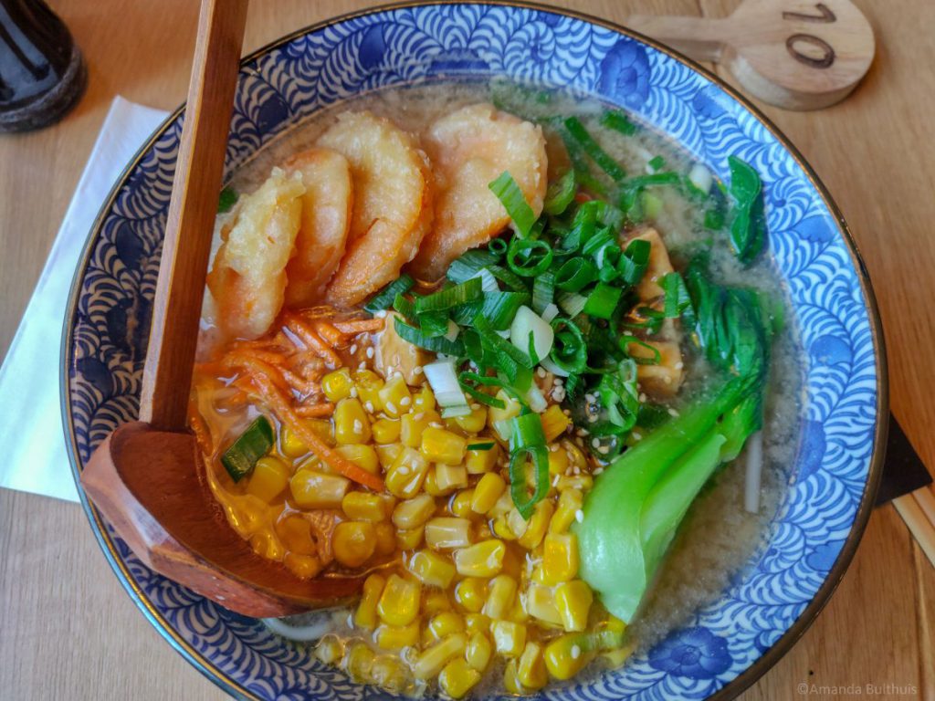 Vegan ramen bij XU Noodles