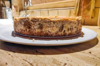 Sinterklaas cheesecake met pepernoten