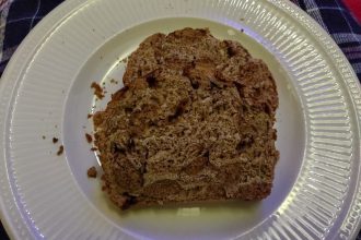 Sinterklaasbrood met pepernoten