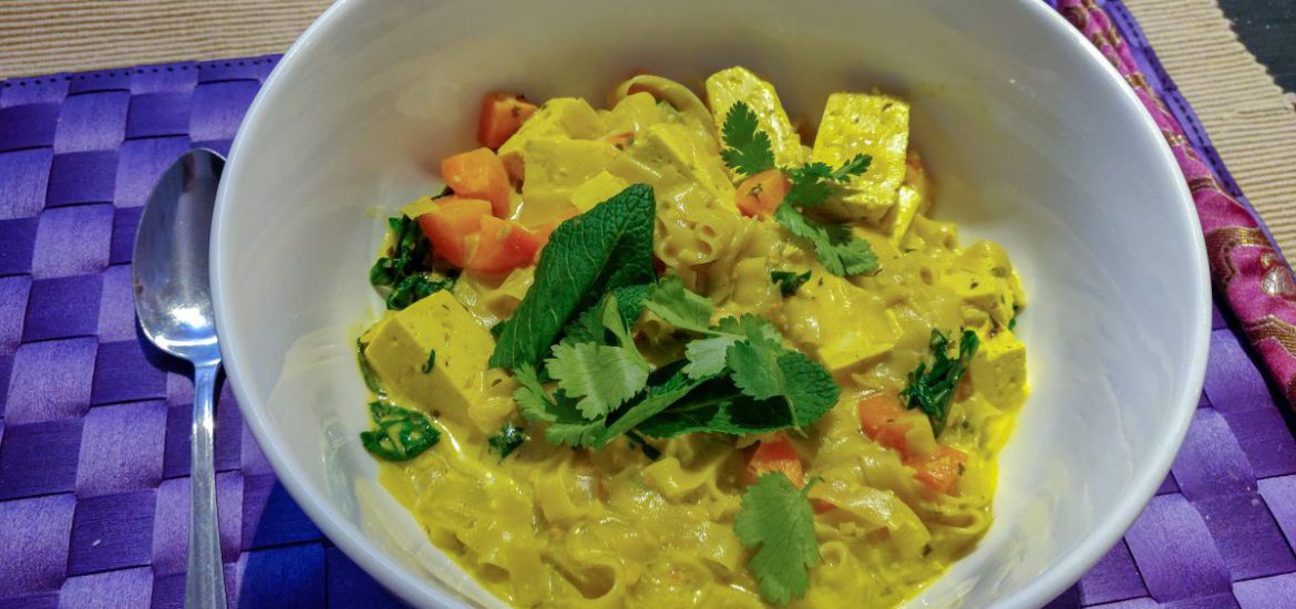 Vegan curry laksa