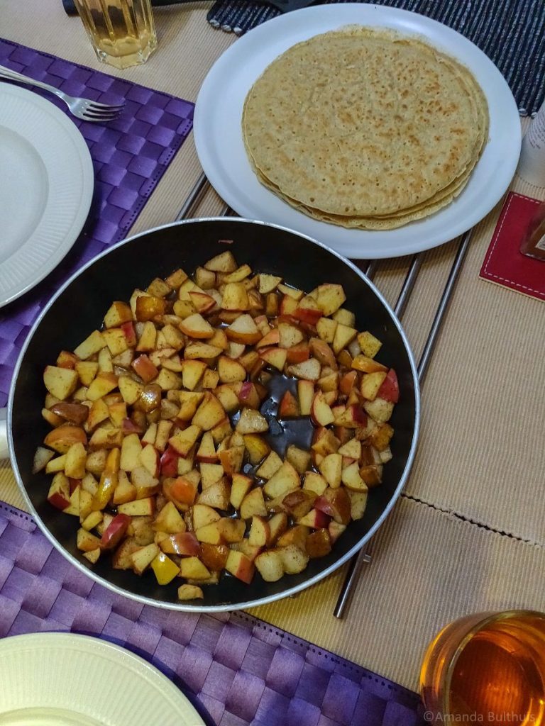 Pannenkoeken met appel en peer