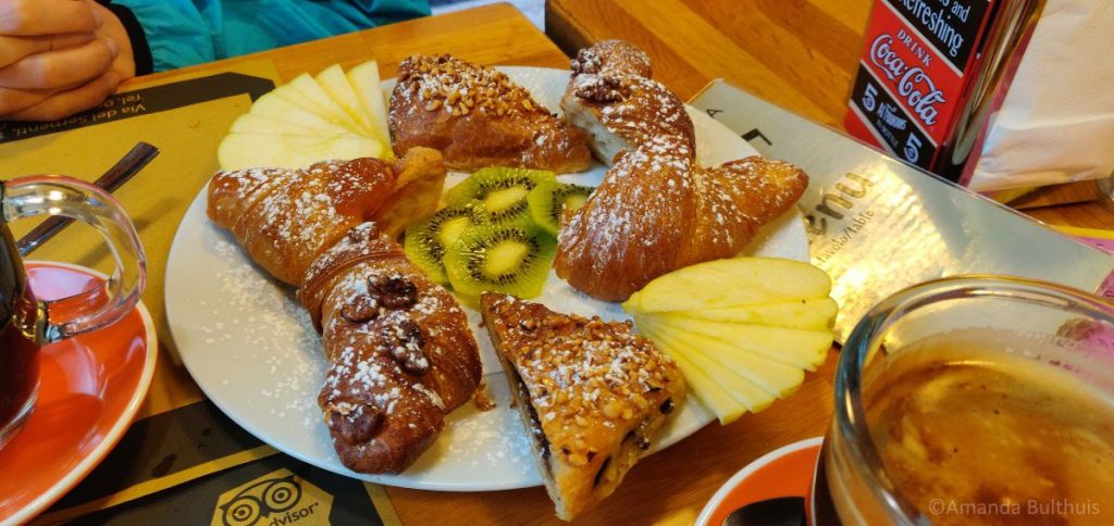 Vegan croissants bij Bar La Licata, Rome