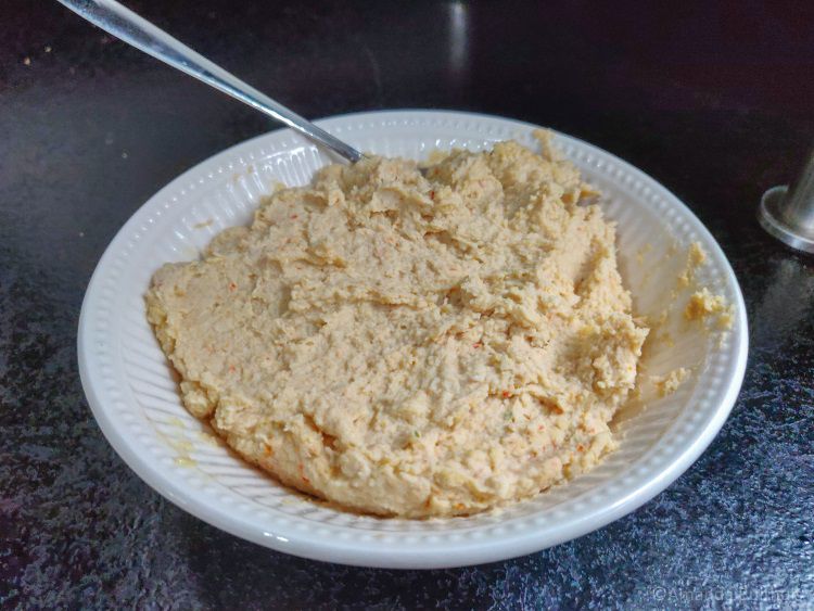 Homemade hummus