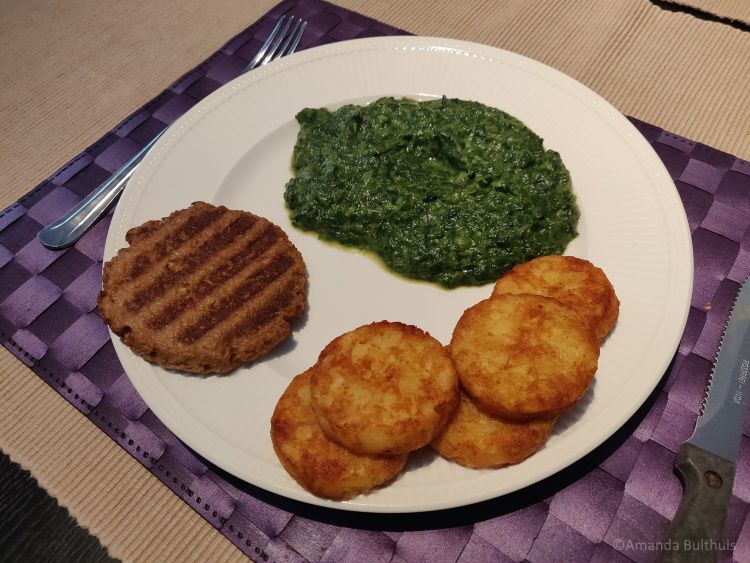 Burger met spinazie en rösti