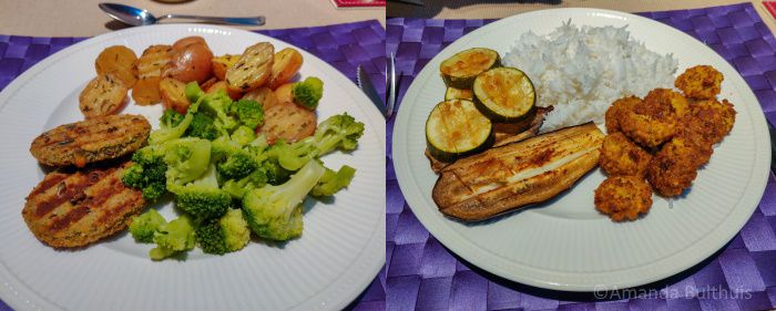 Boerenkool-quinoa burgers en aubergine en courgette uit de oven