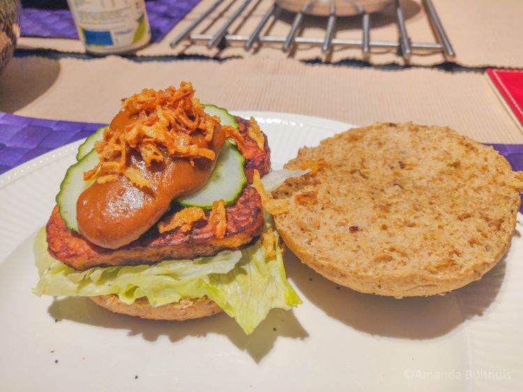 Tempeh burger