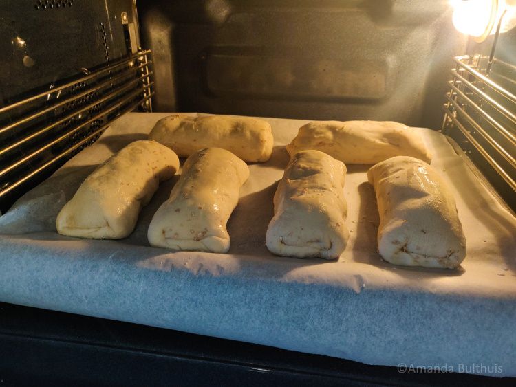 Vegan worstenrbroodjes maken