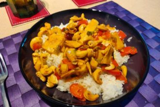 Vegan kung pao chicken