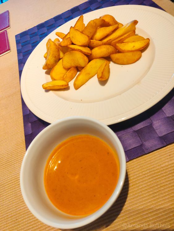 Patatas bravas