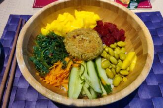 Pokebowl met viskoekje van Greenforce