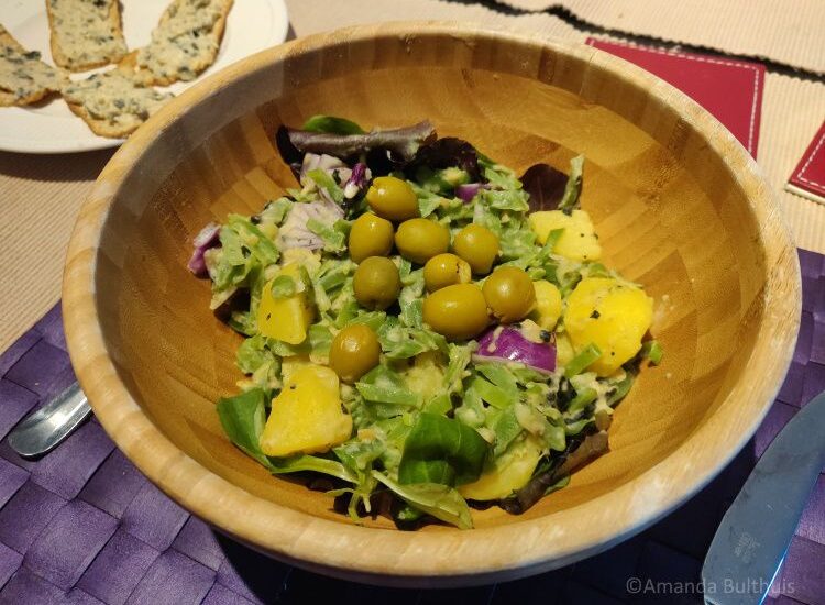 Vegan salade nicoise